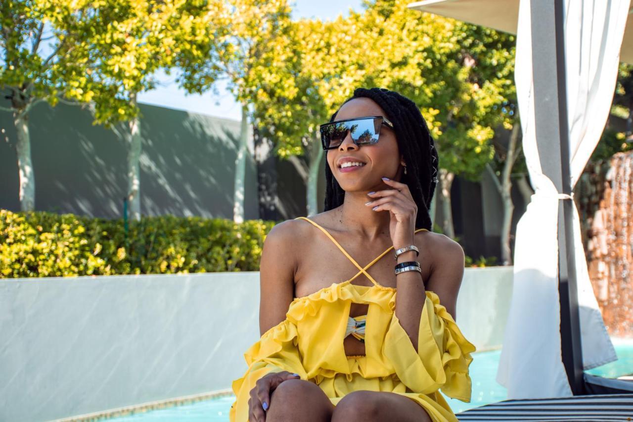 Seven Villa Hotel & Spa Йоханнесбург Экстерьер фото Gabrielle Dennis